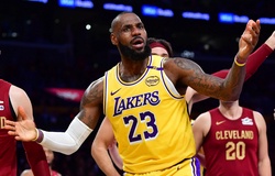 Giữa bão tin đồn chuyển nhượng: LeBron James bất ngờ xuất hiện tại trụ sở Cleveland Cavaliers?