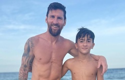 Hình ảnh ngày đi biển của Messi cùng gia đình sau khi ghi 2 bàn thắng cho Inter Miami