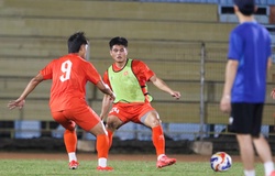 Cầu thủ U23 Việt Nam muốn nâng cúp vô địch trên sân của Indonesia
