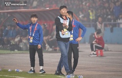 Thắng cả Thái Lan, Indonesia trên sân khách: Quái kiệt Kim Sang Sik!