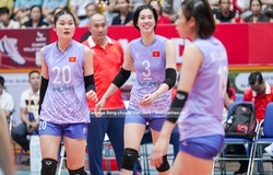 Đội tuyển bóng chuyền nữ Việt Nam hành quân tới Thái Lan