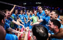 Bóng chuyền Slovenia gây sốc tại VNL 2025, biến đội tuyển Pháp thành cựu vương