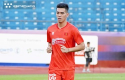 Trận đấu đặc biệt giữa Tiến Linh, Duy Mạnh với đội tuyển chọn 7 người Việt Nam