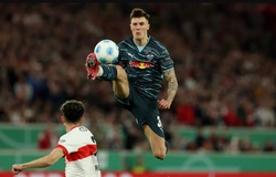 Sesko đến MU với khả năng bật nhảy ngoạn mục như Cristiano Ronaldo