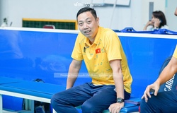 HLV tuyển bóng chuyền U21 Việt Nam lên dây cót cho học trò trước trận quyết chiến đội top đầu Serbia