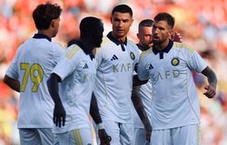 Sau hat-trick, Cristiano Ronaldo lập thêm cú đúp cho Al Nassr