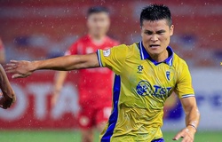 Thua tan nát trước CAHN, Hà Nội FC chìm sâu khủng hoảng