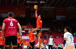 Lội ngược dòng ngoạn mục, chủ nhà vào chung kết giải bóng chuyền Công An Cảnh Sát Quốc Tế 2025