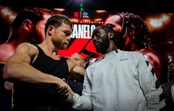 Trận Canelo vs Crawford hé lộ cân nặng "khủng" của nhà vô địch tuyệt đối