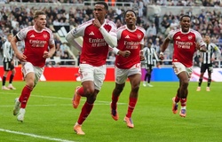 Bảng xếp hạng Ngoại hạng Anh mới nhất: Arsenal chiếm ngôi đầu