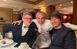 Lần xuất hiện hiếm hoi của HLV Philippe Troussier sau khi chia tay tuyển Việt Nam