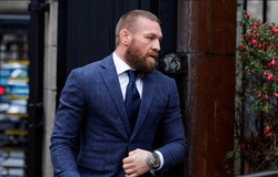 Conor McGregor bị cấm thi đấu 18 tháng, vẫn ung dung chờ UFC Nhà Trắng