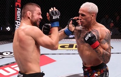 Charles Oliveira hạ đẹp Mateusz Gamrot, đòi phục hận Max Holloway