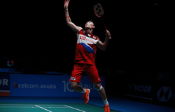 Chinh phục kỹ thuật smash trong cầu lông: Điểm mấu chốt tạo nên ưu thế trên sân 