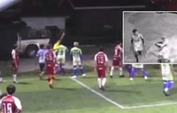 Sốc ở sân cỏ Thái Lan: Cầu thủ cầm dao định trả thù trọng tài sau thẻ đỏ