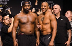 Ciryl Gane cho rằng Jon Jones sẽ ủng hộ mình ở UFC 321: Tom Aspinall thiếu tôn trọng anh ấy