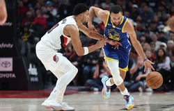 Vượt bão “scandal” HLV trưởng bị bắt, Portland vẫn đánh bại Golden State Warriors