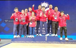 Cú đẩy tạ khó tin giúp Nguyễn Thành Duy "phá 3 kỷ lục" khi giành HCV Đại hội Thể thao Trẻ châu Á