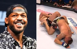 Fan lật lại video cũ Jon Jones ám chỉ Tom Aspinall "dễ bỏ cuộc"