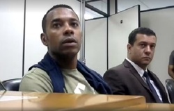 Robinho tiết lộ cuộc sống trong tù và khẳng định không có bất kỳ đặc quyền nào