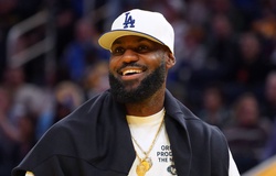 Chuyên gia uy tín của ESPN điểm tên ba siêu sao sẽ sớm đổi màu áo tại NBA