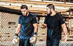 Islam Makhachev nói rõ quan điểm dạy con để có một võ sĩ MMA thành công