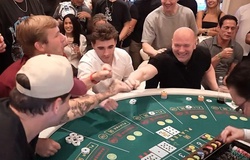 Chủ tịch UFC Dana White phủ nhận tin đồn nợ 30 triệu USD tại sòng bạc