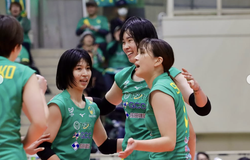 Highlight Thanh Thuý đối đầu CLB Hisamitsu Springs tại giải bóng chuyền VĐQG Nhật Bản