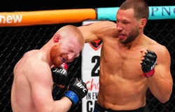 Bo Nickal chúc mừng antifan vì được toại nguyện ở UFC 322