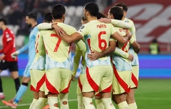 Tây Ban Nha nhắm tới mục tiêu phá kỷ lục thế giới của tuyển Ý