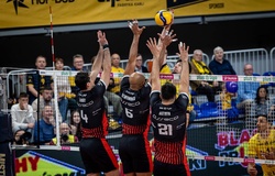 Resovia ngược dòng ấn tượng; Bełchatów và Warszawa thắng dễ tại PlusLiga