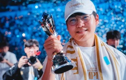 Xạ thủ Gumayusi chính thức rời T1 sau 7 năm gắn bó