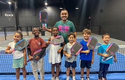 Cậu bé 8 tuổi đứng sau thành công Anna Leigh Waters tại Picklebal World Championship