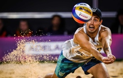 Vòng bảng Giải vô địch bóng chuyền bãi biển nam FIVB tại Úc kết thúc đầy kịch tính