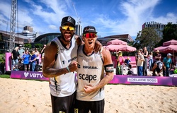 Brazil tiếp tục bùng nổ với hai đội nam vượt qua vòng 32 tại Adelaide