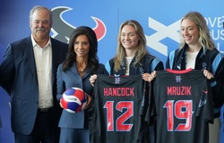 Houston Texans mua đội bóng chuyền nữ chuyên nghiệp, mở rộng mảng thể thao nữ