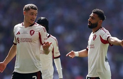 "King" Salah bị tố cáo "chèn ép" hợp đồng bom tấn Florian Wirtz