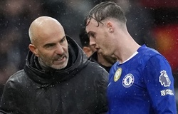 Cole Palmer của Chelsea bị gãy ngón chân trong tai nạn tại nhà