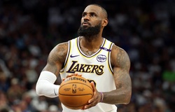 HLV JJ Redick tiết lộ thời lượng thi đấu của LeBron James sau khi tái xuất hậu chấn thương