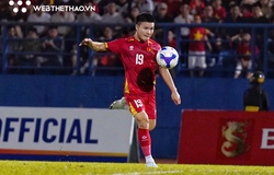 Vợ chồng Quang Hải – Chu Thanh Huyền chung tay hỗ trợ bà con vùng lũ Nam Trung bộ