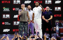 Những bức ảnh gây sốc vì Jake Paul lép vế trước Anthony Joshua
