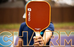 Review Vợt pickleball Apes Charm Series: Bước đột phá trong công nghệ lõi foam "kích hoạt công suất"