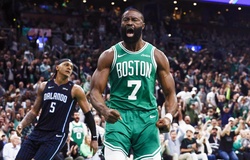 Jaylen Brown trải lòng về áp lực tin đồn chuyển nhượng và lý do gắn bó với Boston Celtics