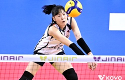 Im Myeong-ok cùng IBK chấm dứt chuỗi thua, tri ân huấn luyện viên Kim Ho-chul