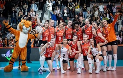 Eczacıbaşı Dynavit khởi đầu hoàn hảo tại Champions League