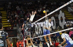 Perugia trở lại mạnh mẽ, hạ Monza 3-1 để vươn lên dẫn đầu giải VĐQG Ý