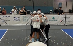 Pickle Breakers nỗ lực phá kỷ lục Guinness về số giờ chơi pickleball lần 2