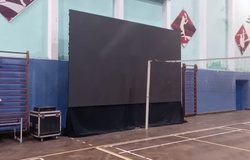 Đại học Huế lắp màn hình “siêu khủng” ngay trong đêm, chờ rước cúp về nhà