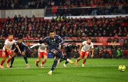 Real Madrid chính thức mất ngôi đầu sau trận hoà thứ 3 liên tiếp