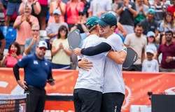 Ben Johns chia sẻ về quyết định ngừng thi đấu cùng Collin Johns